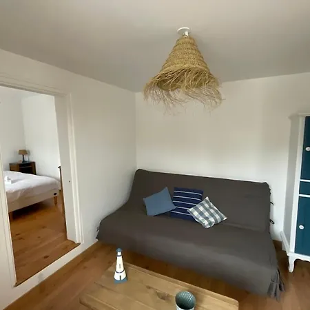 Dom wakacyjny Nice 33m With Terrace Near The Beach